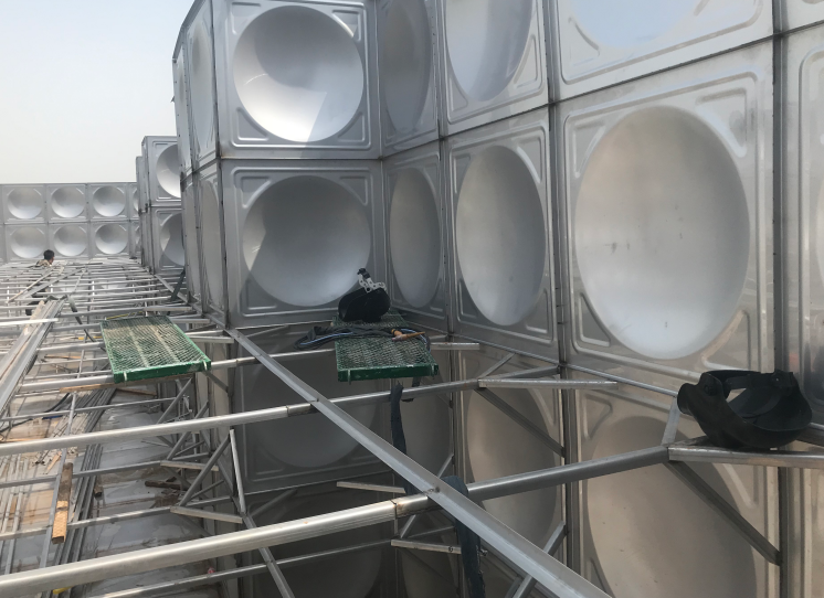 锦州不锈钢水箱是怎么达到保温功效的